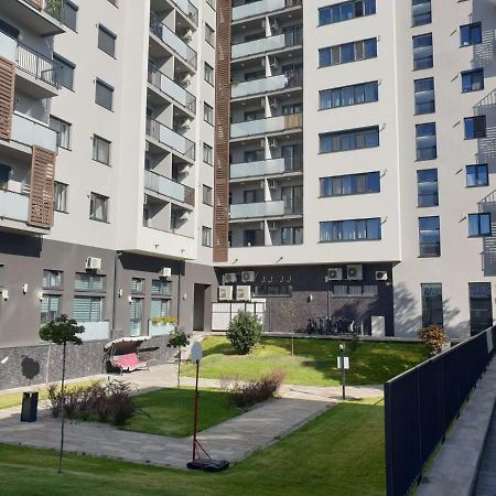 オラデアApartament Ana Premiumアパートメント エクステリア 写真