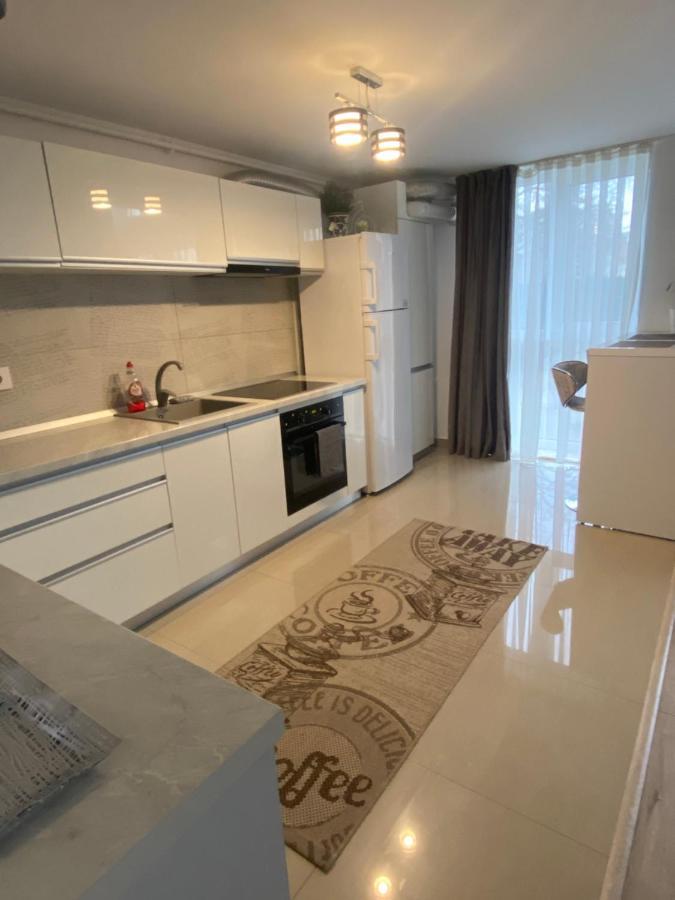 オラデアApartament Ana Premiumアパートメント エクステリア 写真